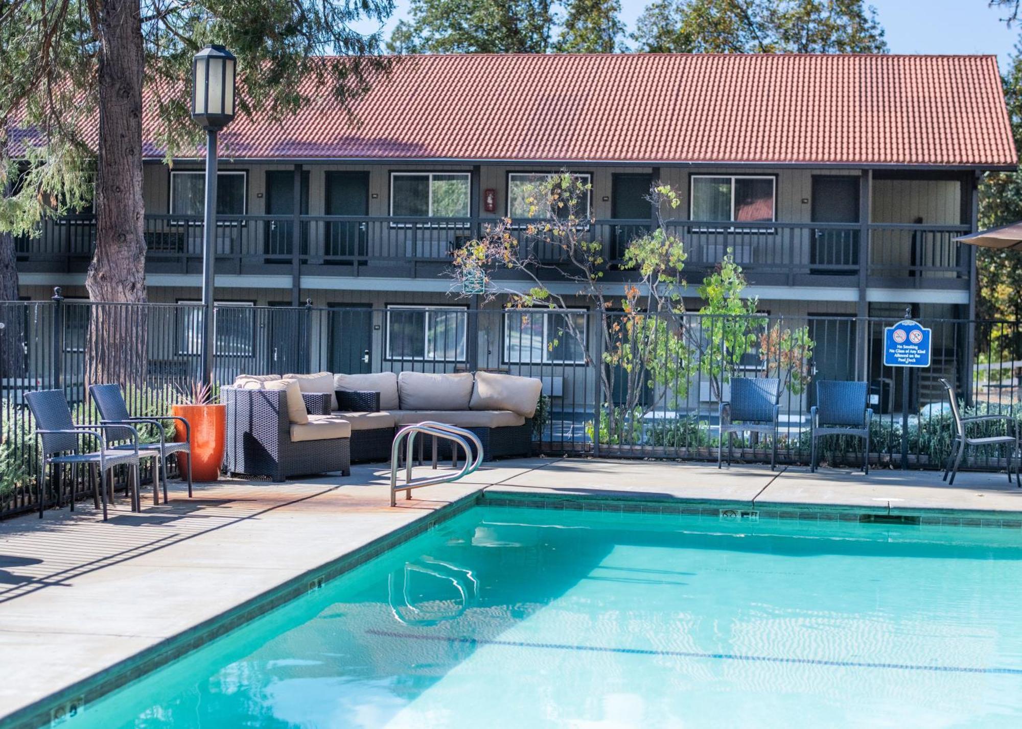 Yosemite Westgate Lodge Groveland Zewnętrze zdjęcie