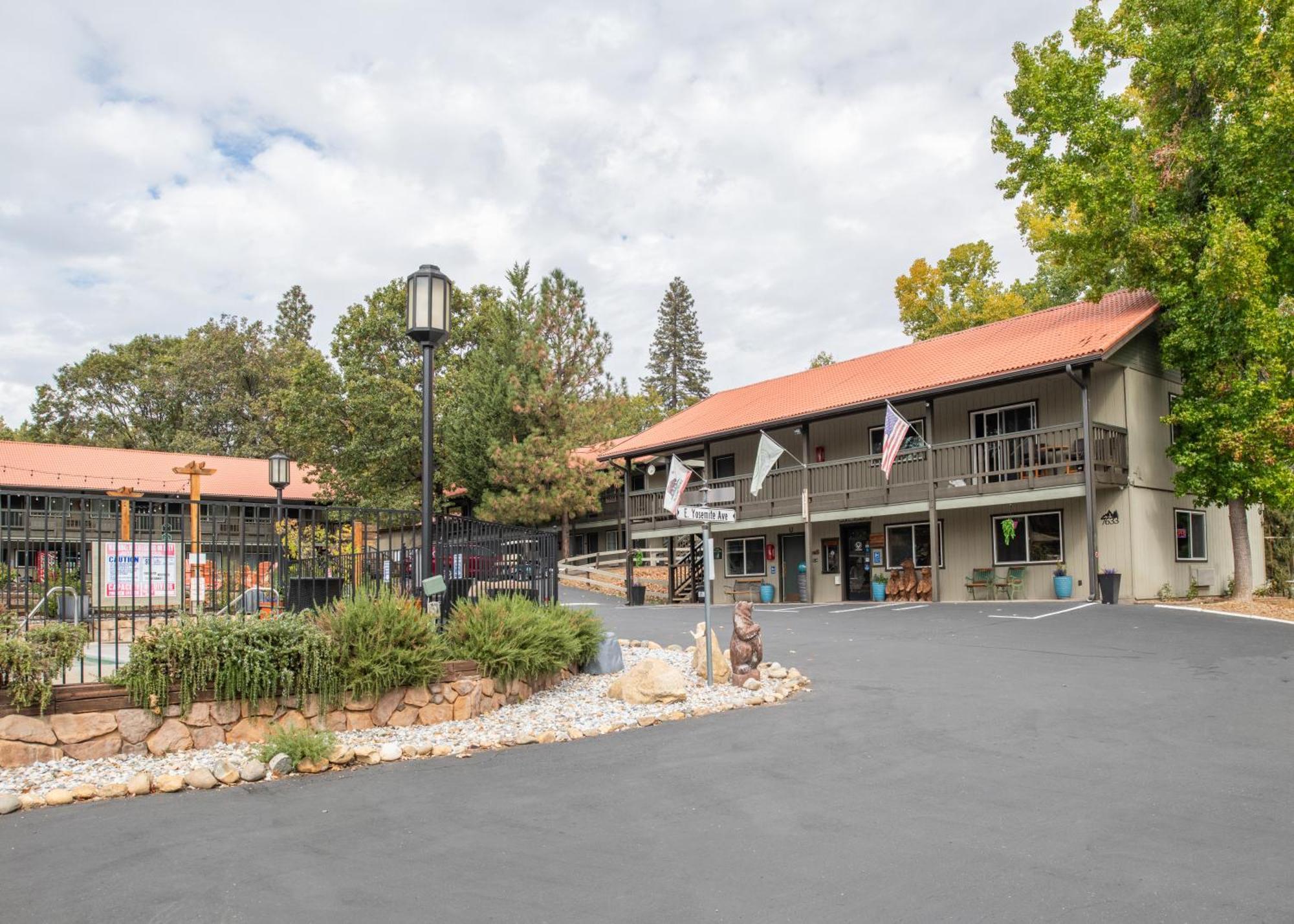Yosemite Westgate Lodge Groveland Zewnętrze zdjęcie